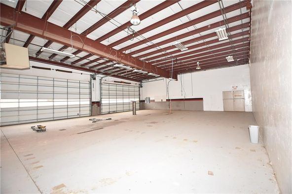 Tirebuilding_Kahkesh: 816 S Division St, Guthrie, OK 73044